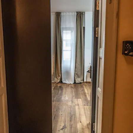 Adlernest Apartamento *